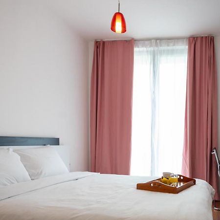 Sunny 1Bdr Apartment Near Center Sofia Exterior foto