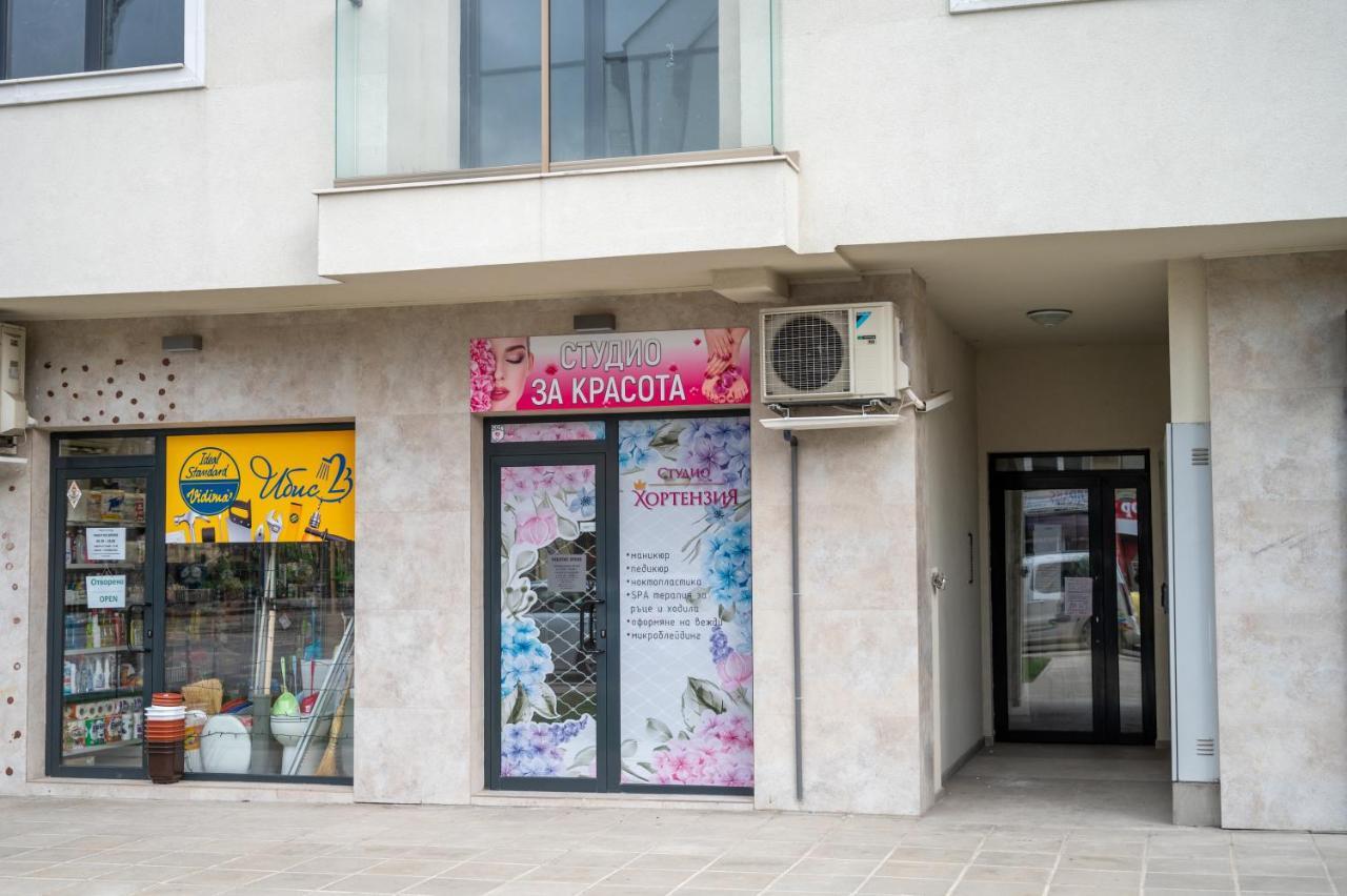 Sunny 1Bdr Apartment Near Center Sofia Exterior foto